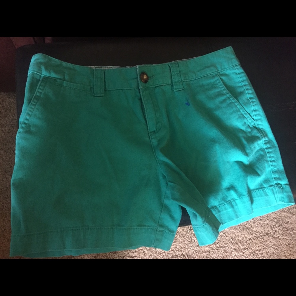 Red Camel Green Shorts size 9